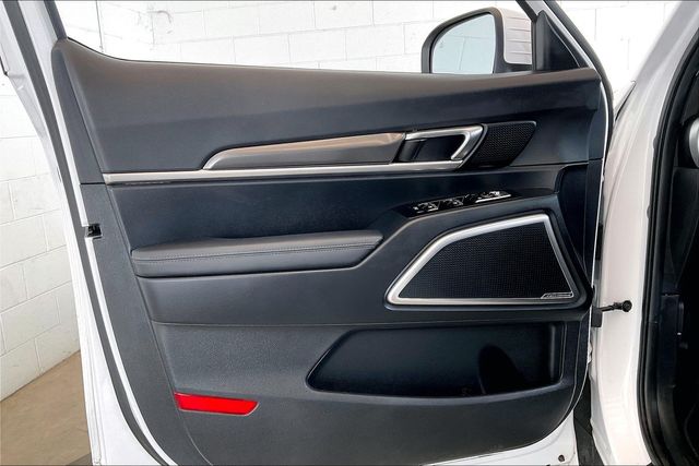Thumbnail: 2024 Kia Telluride - 29