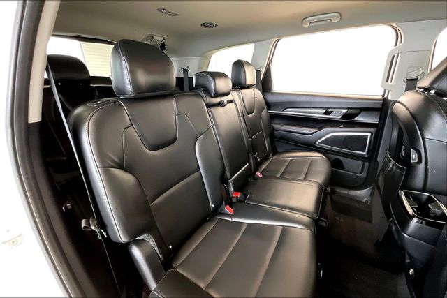 Thumbnail: 2021 Kia Telluride - 25