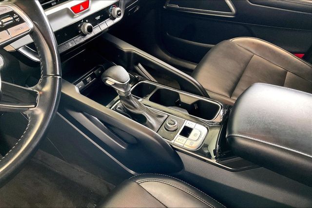Thumbnail: 2021 Kia Telluride - 16