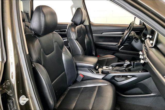Thumbnail: 2020 Kia Telluride - 21