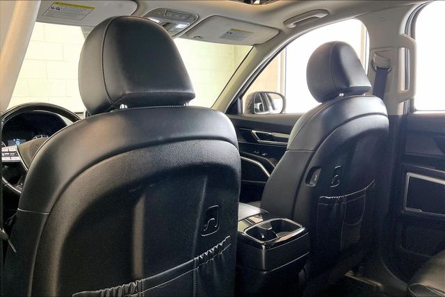 Thumbnail: 2020 Kia Telluride - 12