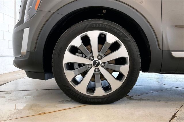 Thumbnail: 2020 Kia Telluride - 8