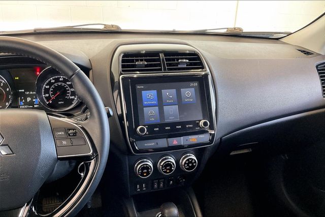 Thumbnail: 2021 Mitsubishi Outlander Sport - 15