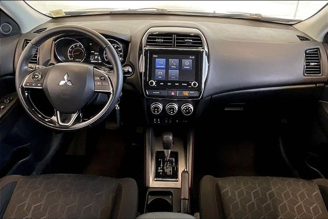 Thumbnail: 2021 Mitsubishi Outlander Sport - 10