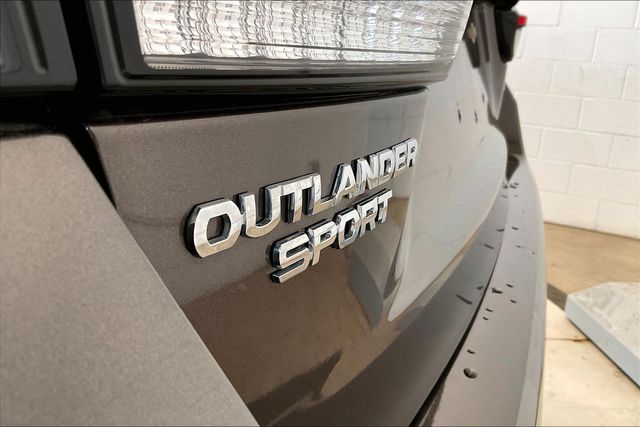 Thumbnail: 2021 Mitsubishi Outlander Sport - 34