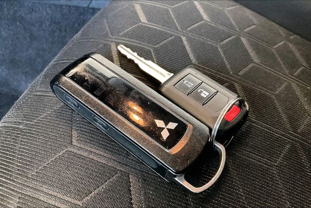 Thumbnail: 2021 Mitsubishi Outlander Sport - 19