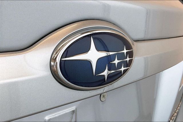 Thumbnail: 2017 Subaru Crosstrek - 7