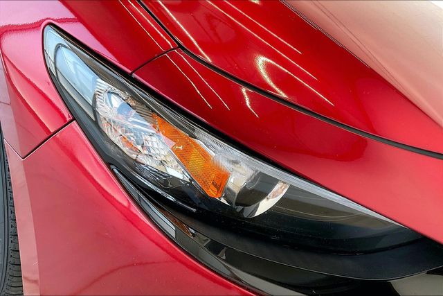 Thumbnail: 2023 Mazda Mazda3 - 31