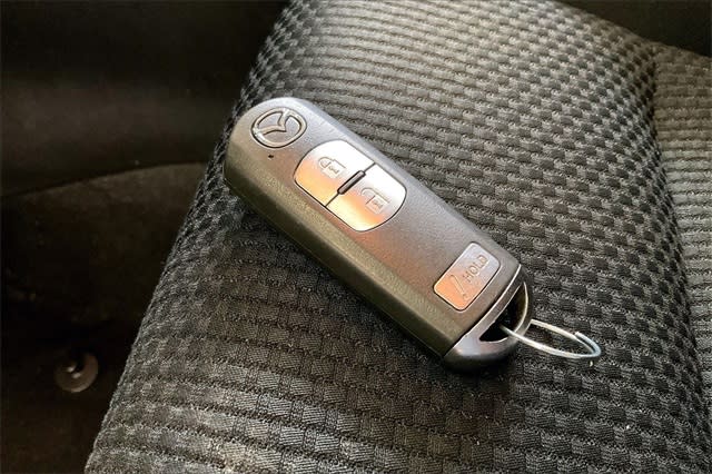 Thumbnail: 2016 Mazda CX-5 - 20