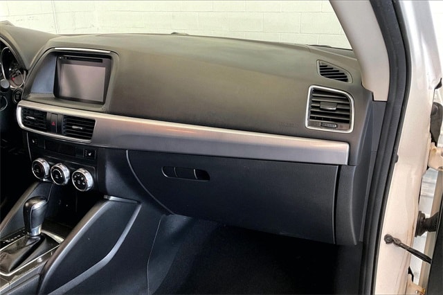 Thumbnail: 2016 Mazda CX-5 - 25