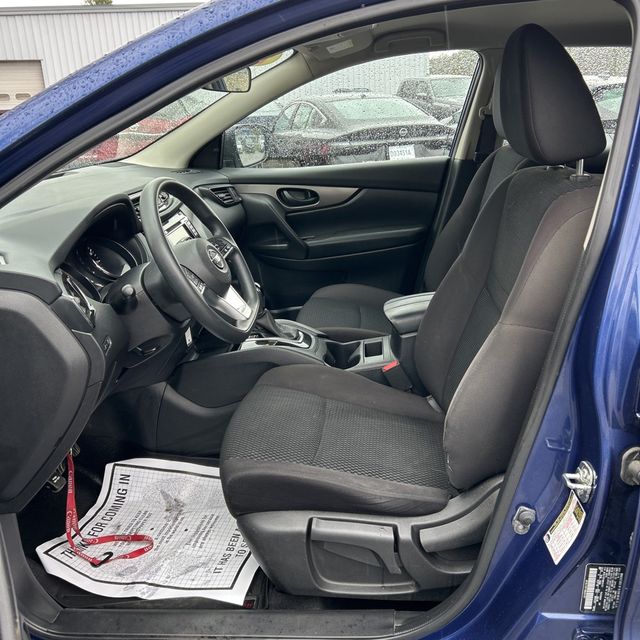 Thumbnail: 2019 Nissan Rogue Sport - 6