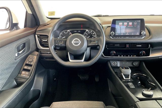 Thumbnail: 2021 Nissan Rogue - 14