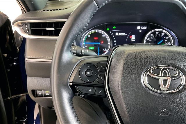 Thumbnail: 2023 Toyota Venza - 28