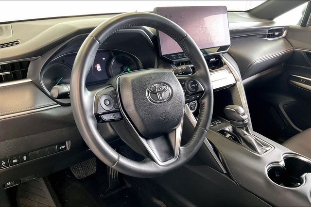 Thumbnail: 2023 Toyota Venza - 2