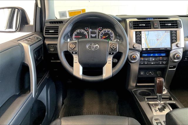 Thumbnail: 2022 Toyota 4Runner - 14