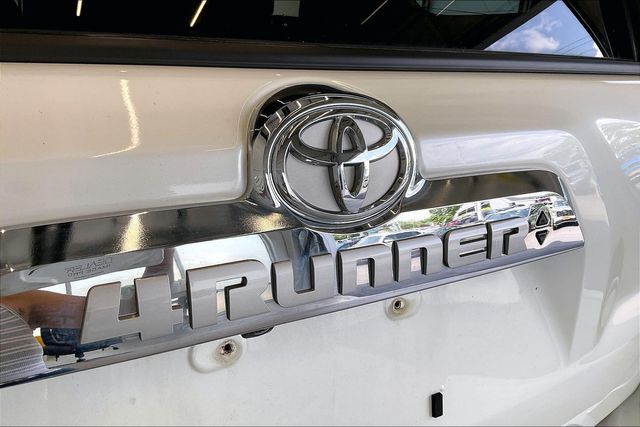Thumbnail: 2022 Toyota 4Runner - 34
