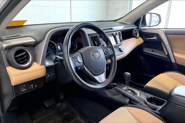 Thumbnail: 2018 Toyota RAV4 - 2