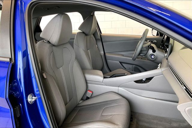 Thumbnail: 2024 Hyundai Elantra - 21