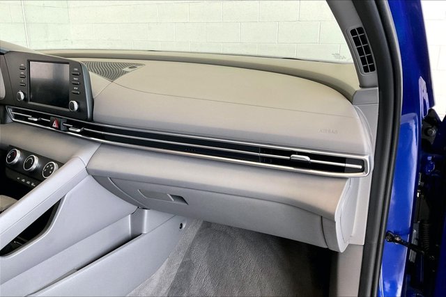 Thumbnail: 2024 Hyundai Elantra - 24