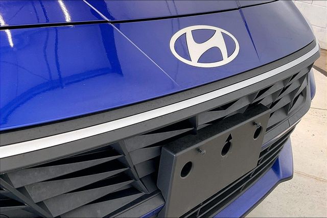 Thumbnail: 2024 Hyundai Elantra - 33