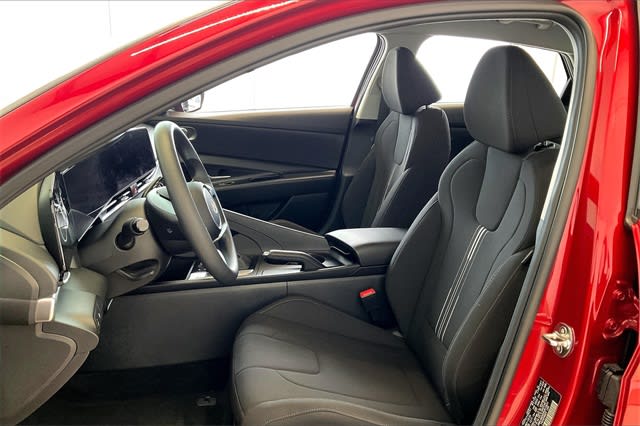 2024 Hyundai Elantra SEL 11