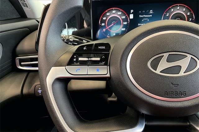 2024 Hyundai Elantra SEL 27