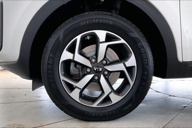 Thumbnail: 2020 Kia Sportage - 8
