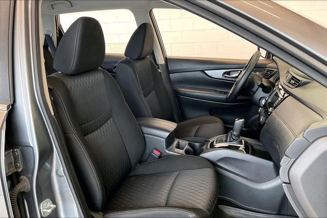 Thumbnail: 2018 Nissan Rogue - 21