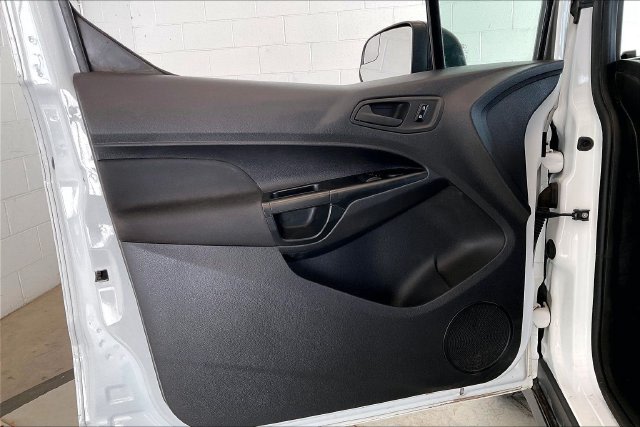 Thumbnail: 2017 Ford Transit Series - 28