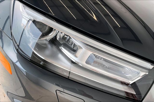 Thumbnail: 2020 Audi Q5 - 31