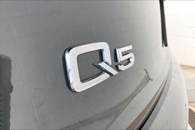 Thumbnail: 2020 Audi Q5 - 35