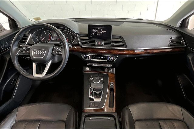 Thumbnail: 2020 Audi Q5 - 10