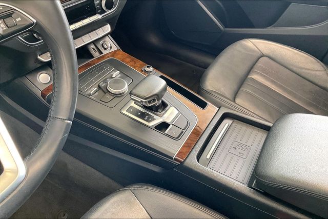 Thumbnail: 2020 Audi Q5 - 16