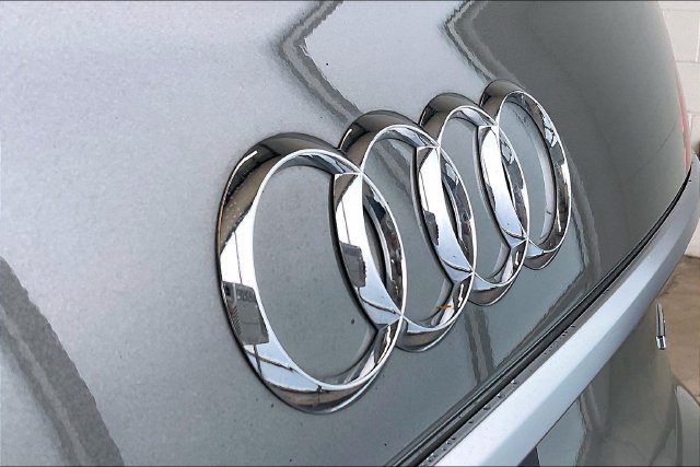 Thumbnail: 2023 Audi Q5 - 7