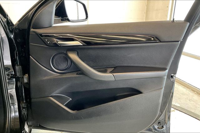 Thumbnail: 2018 BMW X2 - 30