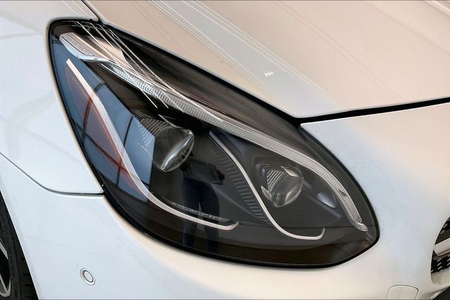 Thumbnail: 2017 Mercedes-Benz SLC - 30