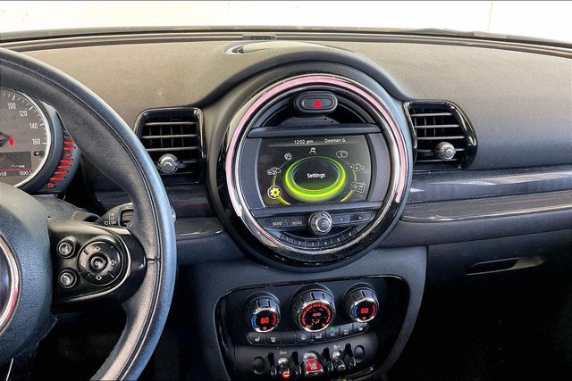 Thumbnail: 2017 MINI Cooper Clubman - 16