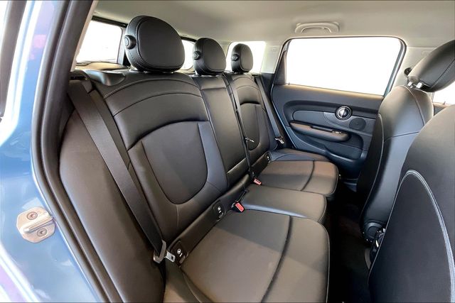 Thumbnail: 2017 MINI Cooper Clubman - 24