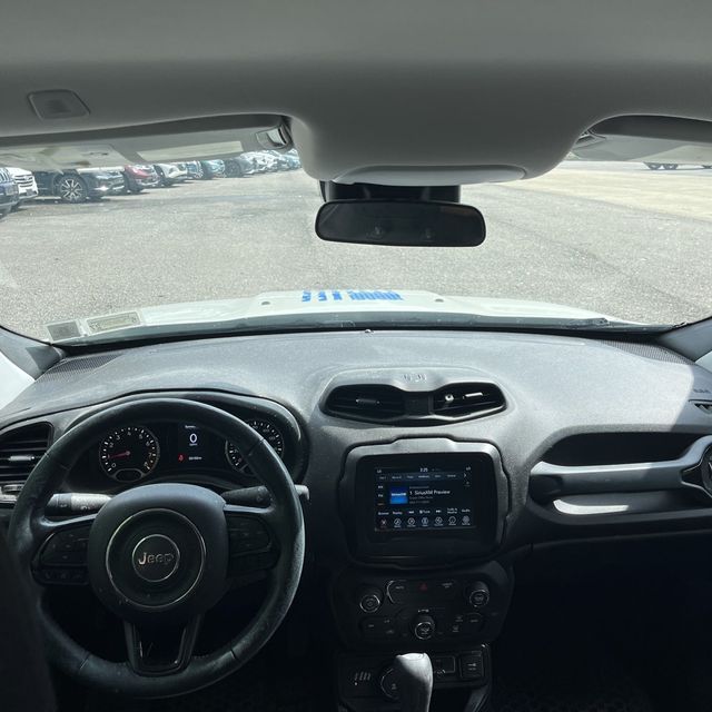 Thumbnail: 2019 Jeep Renegade - 2