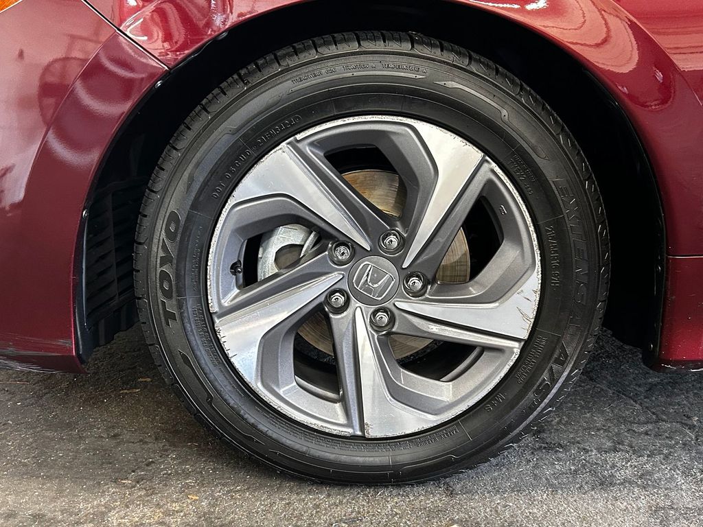 Thumbnail: 2019 Honda Insight - 6