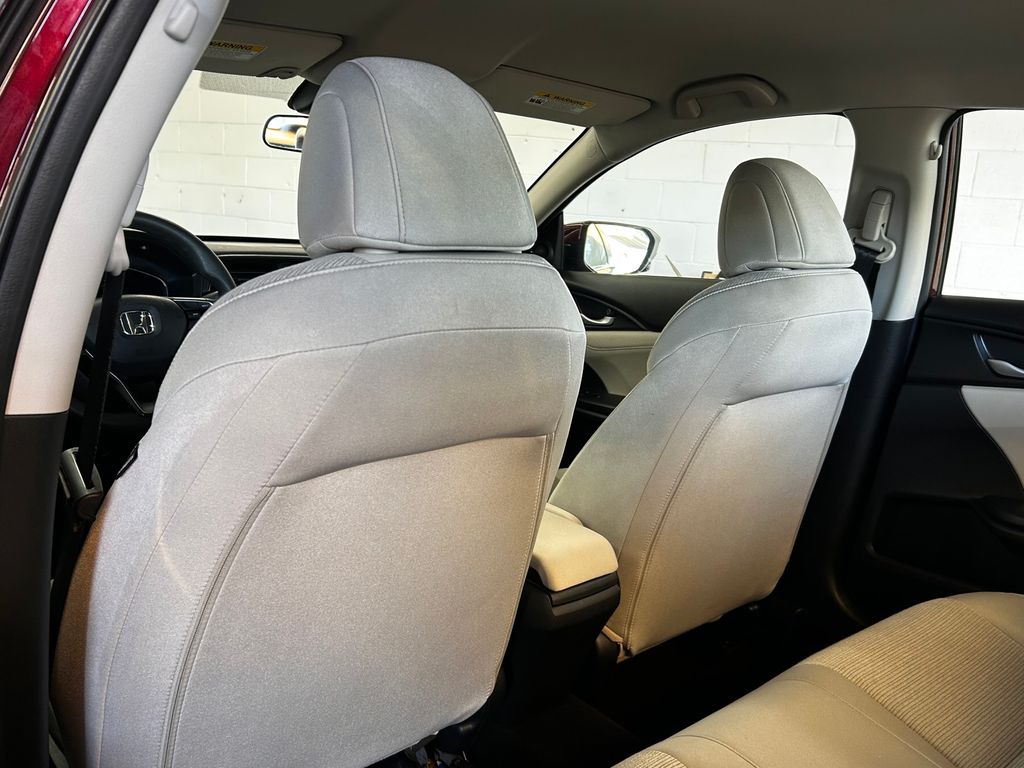 Thumbnail: 2019 Honda Insight - 10