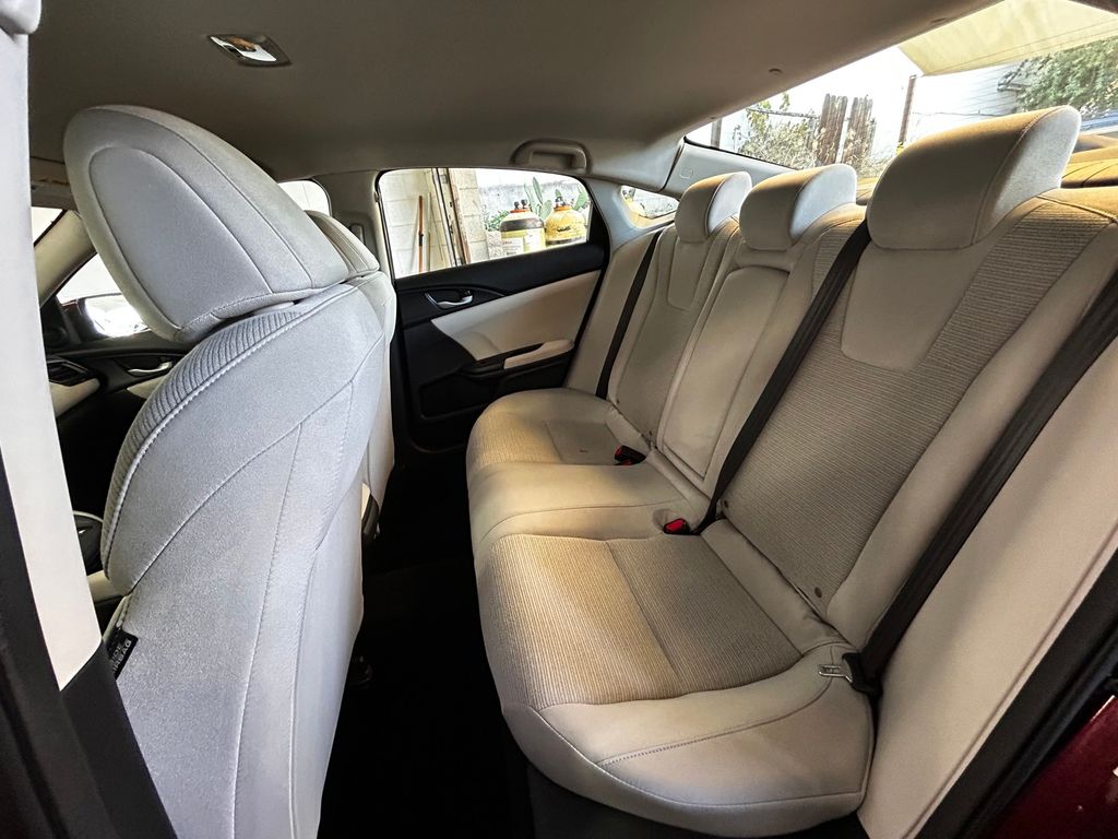 Thumbnail: 2019 Honda Insight - 11