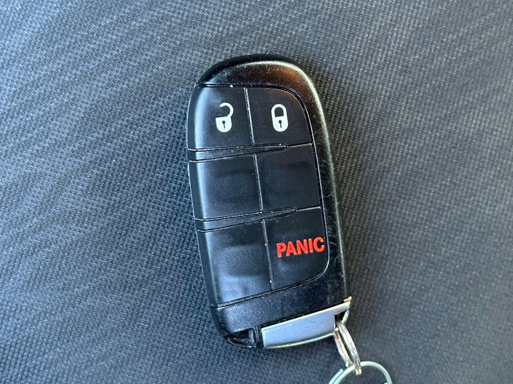 Thumbnail: 2023 Dodge Durango - 18