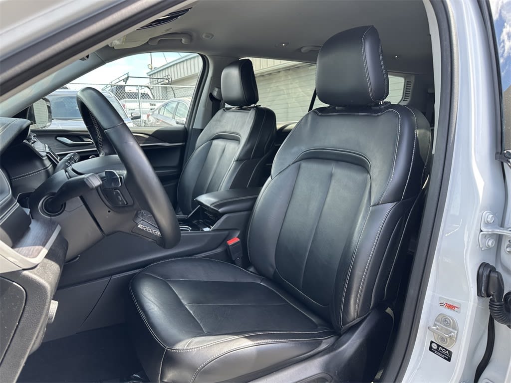 Thumbnail: 2021 Jeep Grand Cherokee L - 12