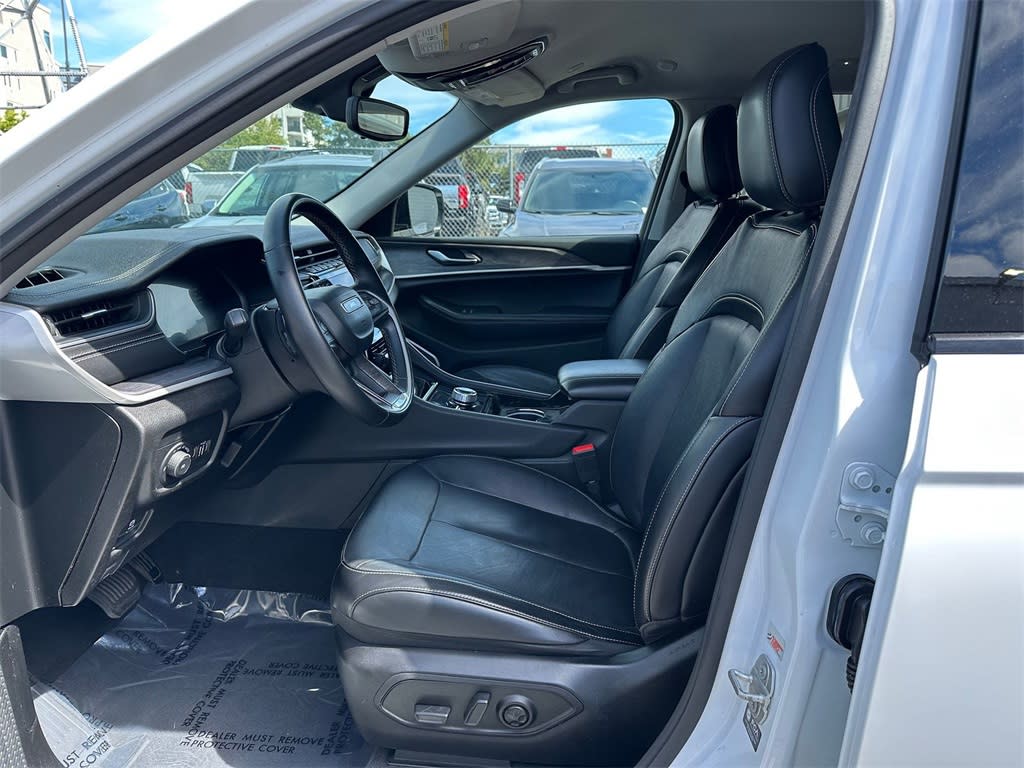 Thumbnail: 2021 Jeep Grand Cherokee L - 11