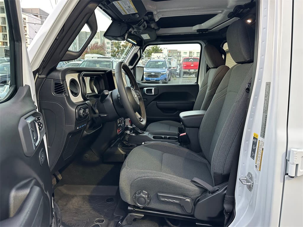 Thumbnail: 2024 Jeep Wrangler - 10