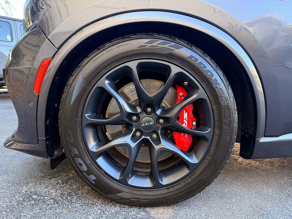 Thumbnail: 2021 Dodge Durango - 6
