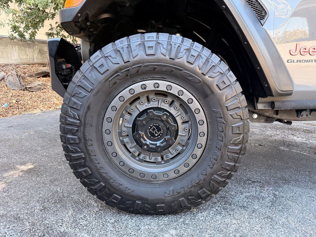 Thumbnail: 2021 Jeep Gladiator - 8