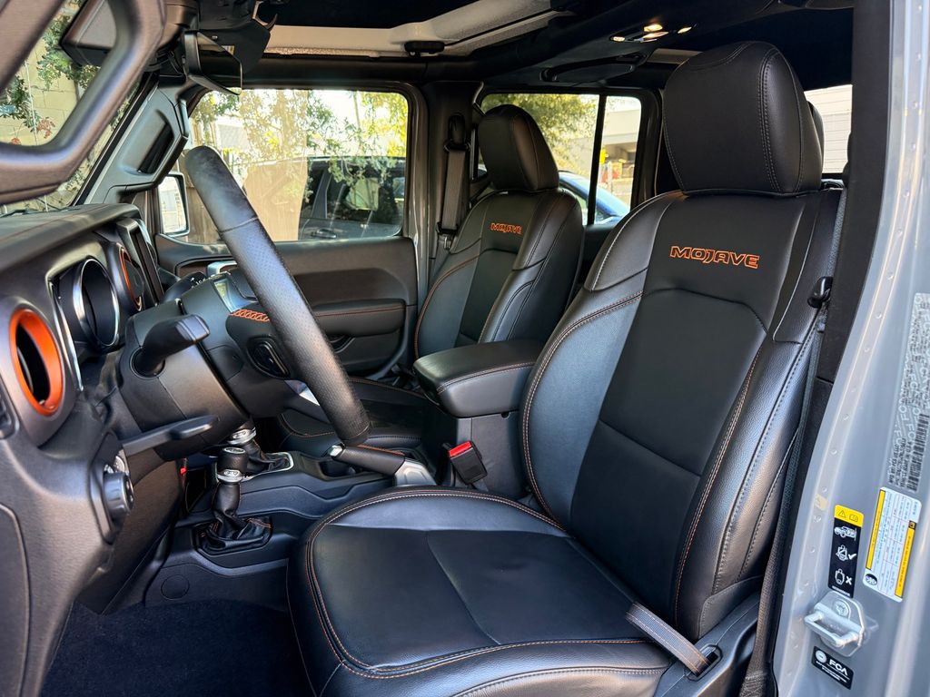 Thumbnail: 2021 Jeep Gladiator - 11