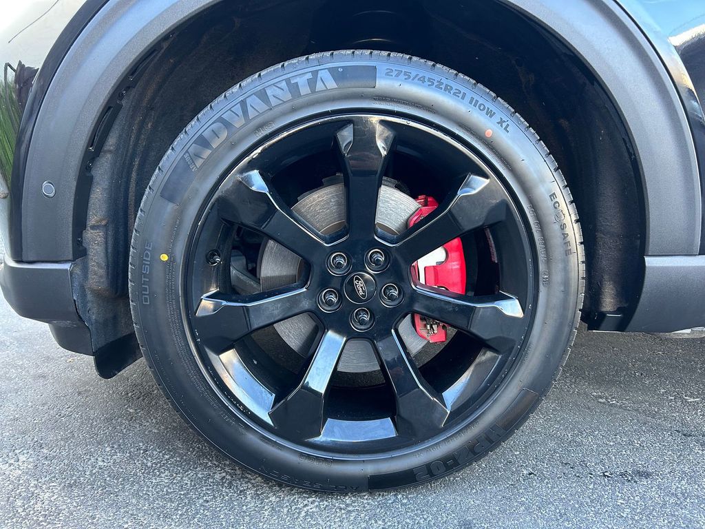 Thumbnail: 2020 Ford Explorer - 7